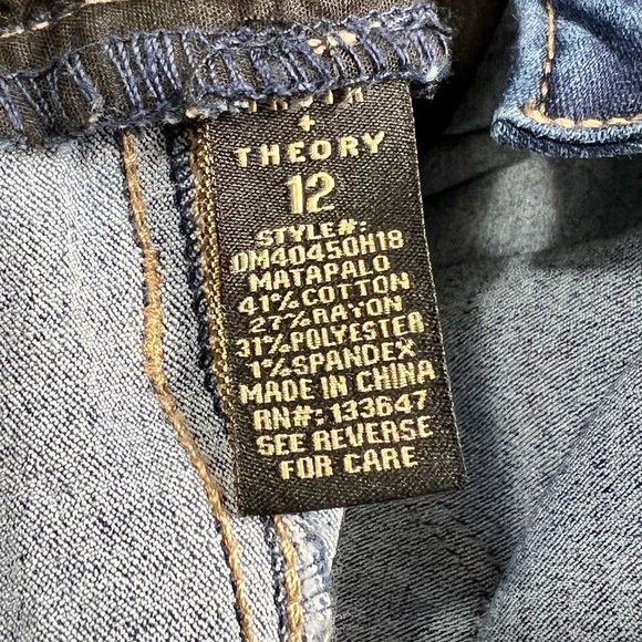 TRUTH + THEORY Cropped Whiskered Medium Dark Rivet Hem Jeans Size 12 - Picture 9 of 10